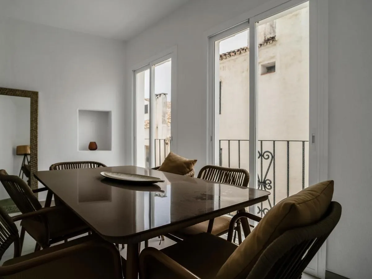 Sanders Sol 1 - Smart Three-Bedroom Apartment In The Center Of Puerto Banus Nightlife Marbella Spain